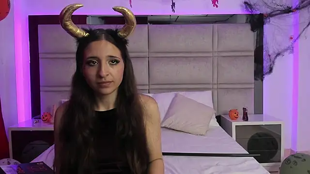 SweetAndSinful online show from 11-03-25, 03:19