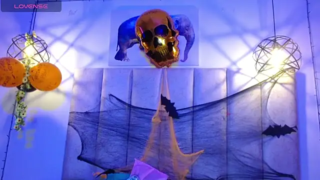 Snapshot of antonella_rosecs chatting on 10-25-25, 04:31 antonella rosecs online show from 10-25-25, 04:31