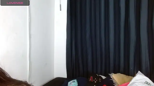 Snapshot of antonella_rosecs chatting on 12-18-25, 04:51 antonella rosecs online show from 12-18-25, 04:51