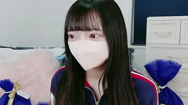 Mirai oO16Oo online show from 12-23-25, 07:39