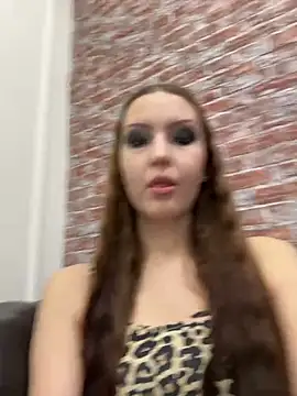 Snapshot of ReginaNyx chatting on 11-30-25, 04:16 ReginaNyx online show from 11-30-25, 04:16