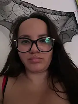 Snapshot of antoniamiller69 chatting on 10-21-25, 08:09 antoniamiller69 online show from 10-21-25, 08:09