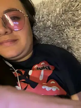 Snapshot of antoniamiller69 chatting on 11-05-25, 02:00 antoniamiller69 online show from 11-05-25, 02:00