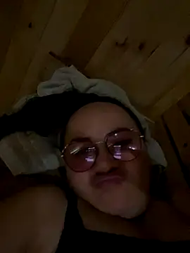 Snapshot of antoniamiller69 chatting on 11-06-25, 12:22 antoniamiller69 online show from 11-06-25, 12:22