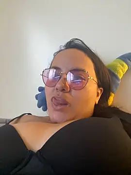 Snapshot of antoniamiller69 chatting on 11-23-25, 10:31 antoniamiller69 online show from 11-23-25, 10:31