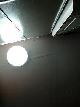 Snapshot of Penelargo1233r chatting on 10-22-25, 10:42 Penelargo1233r online show from 10-22-25, 10:42