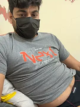 Handsome8677 online show from 01-18-26, 09:35