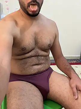 Handsome8677 online show from 04-07-26, 06:58