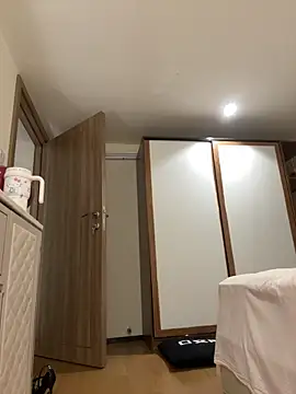 Snapshot of anqi6376 chatting on 04-20-26, 05:05 anqi6376 online show from 04-20-26, 05:05