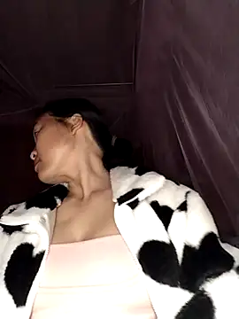 Spring-mky online show from 01-06-26, 12:31