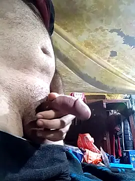 Snapshot of Cogelonregio chatting on 10-22-25, 03:29 Cogelonregio online show from 10-22-25, 03:29