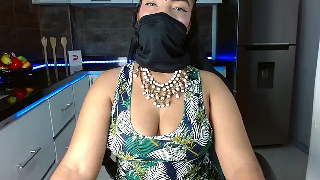 Iniya Parul online show from 02-09-26, 02:43