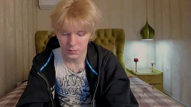 KevinMilky online show from 11-12-25, 03:01