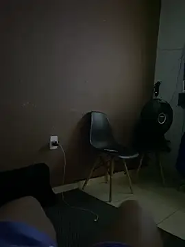 Snapshot of Malusafadinha00 chatting on 10-17-25, 03:10 Malusafadinha00 online show from 10-17-25, 03:10