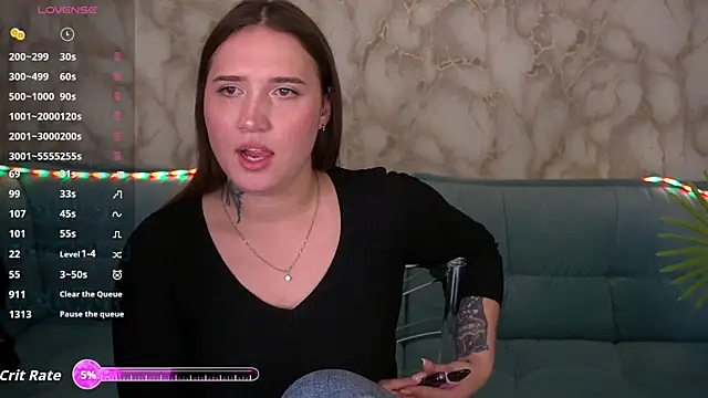 AmiraChase online show from 10-16-25, 01:45