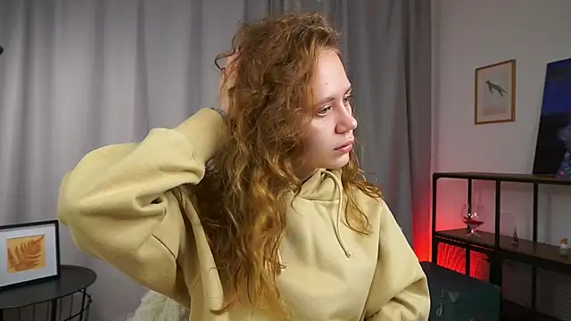 Snapshot of SageRodocker chatting on 11-08-25, 03:07 SageRodocker online show from 11-08-25, 03:07