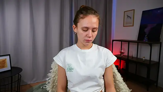 Snapshot of SageRodocker chatting on 11-09-25, 05:06 SageRodocker online show from 11-09-25, 05:06