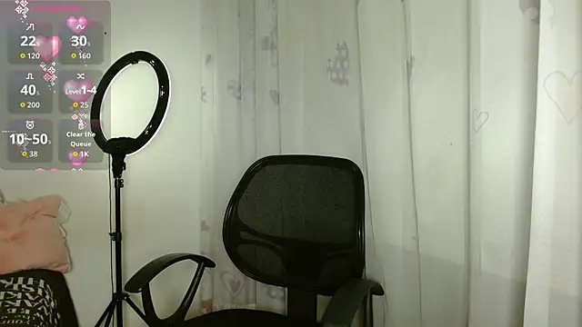 Snapshot of KittyJane chatting on 10-17-25, 03:03 KittyJane online show from 10-17-25, 03:03