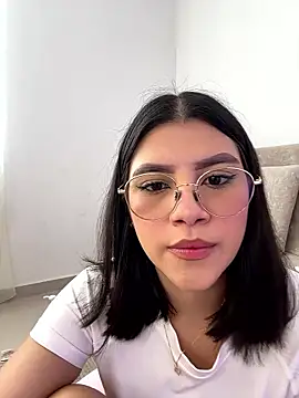 Julietalcl online show from 01-14-26, 09:20