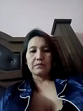 Bigtitsass81 online show from 10-22-25, 01:00