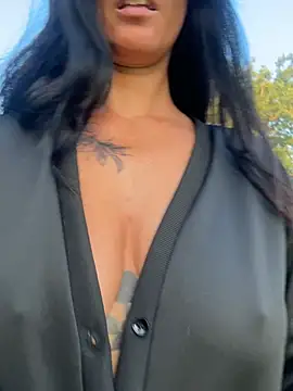 DarkestDreamxox online show from 06-19-26, 05:01