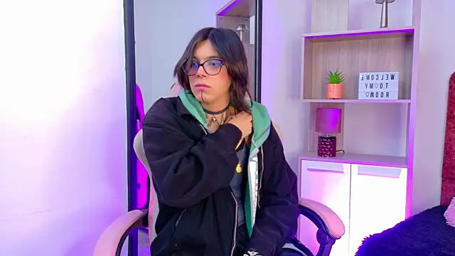 Lullaby Charade online show from 01-09-26, 12:19