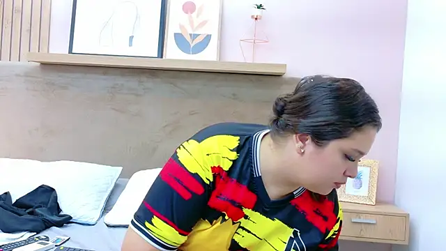 Tessa Stone online show from 01-08-26, 03:09