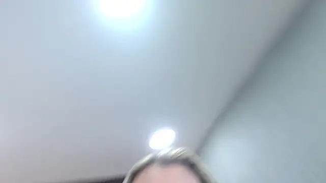 Snapshot of clara_luu_ chatting on 10-28-25, 07:49 clara luu online show from 10-28-25, 07:49