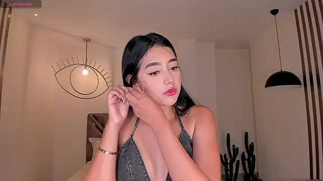 ScarlettBlaze  online show from 05-14-26, 12:01