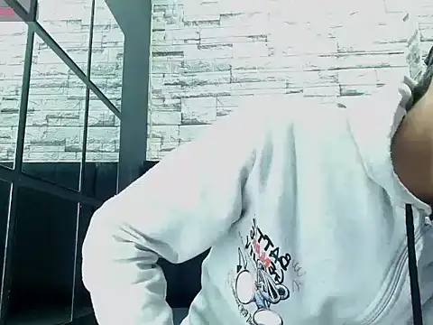 Snapshot of pether_hairy chatting on 12-02-25, 04:40 pether hairy online show from 12-02-25, 04:40