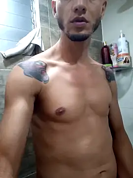 Snapshot of GabrielDraiven chatting on 11-17-25, 01:11 GabrielDraiven online show from 11-17-25, 01:11