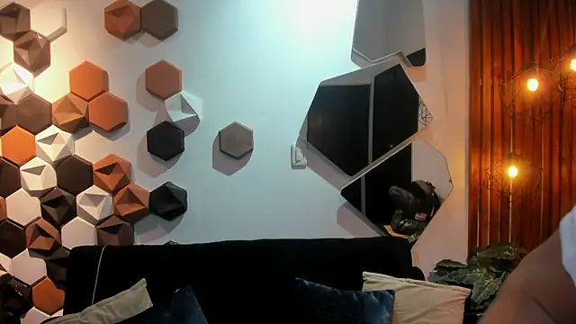 Snapshot of GabrielDraiven chatting on 11-29-25, 11:24 GabrielDraiven online show from 11-29-25, 11:24