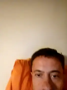 Snapshot of manumoodman1234 chatting on 10-15-25, 11:38 manumoodman1234 online show from 10-15-25, 11:38