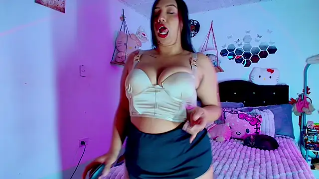 Snapshot of Lunaira_Deep chatting on 01-16-26, 10:25 Lunaira Deep online show from 01-16-26, 10:25