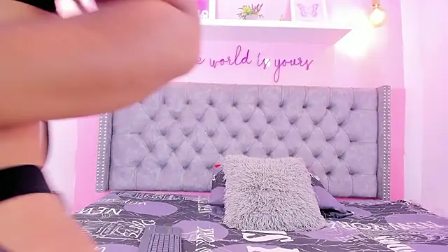 Sophiia 77 online show from 02-04-26, 10:26