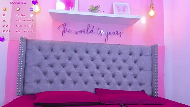 Sophiia 77 online show from 03-20-26, 09:52