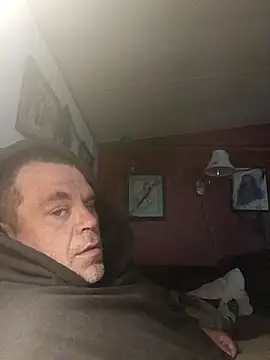 waynefitz online show from 10-18-25, 02:51