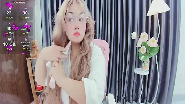 Snapshot of amaya-2299 chatting on 07-02-26, 03:17 amaya-2299 online show from 07-02-26, 03:17