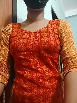 Snapshot of Ratri-Biswas chatting on 06-19-26, 04:50 Ratri-Biswas online show from 06-19-26, 04:50