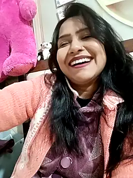 Vanshika1432 online show from 12-16-25, 05:01