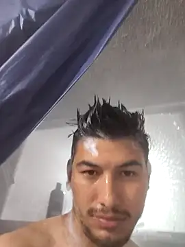 Snapshot of Carlosvelaz561162 chatting on 11-25-25, 12:21 Carlosvelaz561162 online show from 11-25-25, 12:21