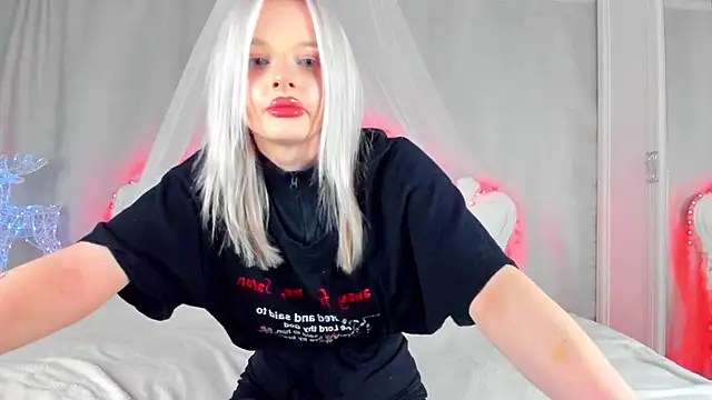 Snapshot of AlessaKiss chatting on 06-07-26, 12:48 AlessaKiss online show from 06-07-26, 12:48