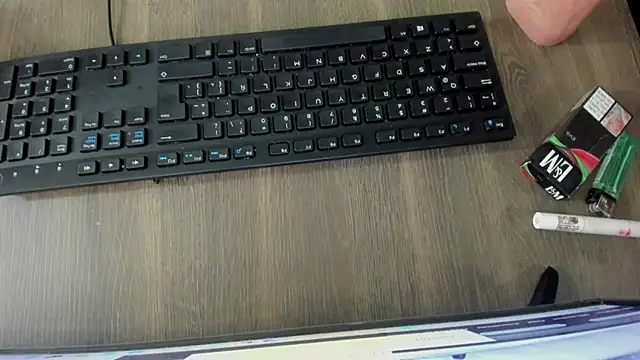 Snapshot of madys_hot chatting on 10-25-25, 03:25 madys hot online show from 10-25-25, 03:25