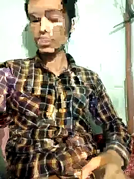 Snapshot of maxmishra18 chatting on 11-13-25, 08:46 maxmishra18 online show from 11-13-25, 08:46