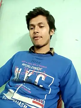 Snapshot of maxmishra18 chatting on 11-27-25, 09:22 maxmishra18 online show from 11-27-25, 09:22