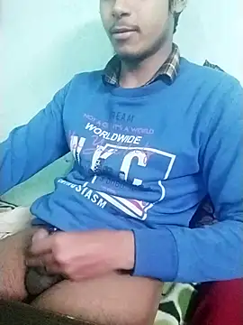 Snapshot of maxmishra18 chatting on 12-02-25, 11:26 maxmishra18 online show from 12-02-25, 11:26