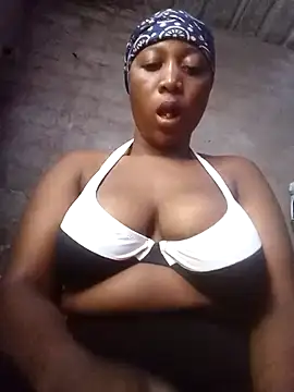 Snapshot of Bretbooty23 chatting on 10-31-25, 09:54 Bretbooty23 online show from 10-31-25, 09:54