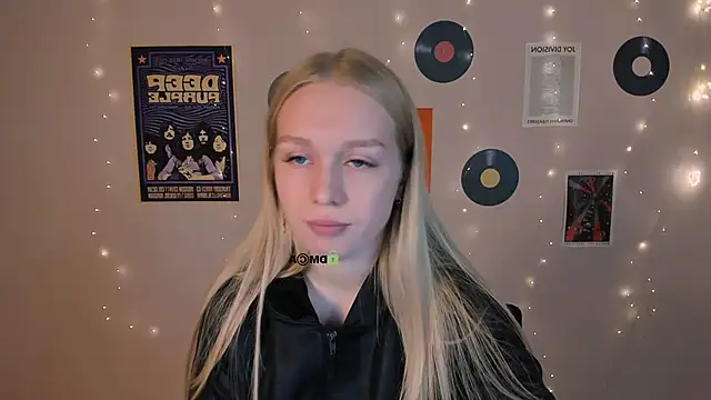 megan cold online show from 11-13-25, 09:41
