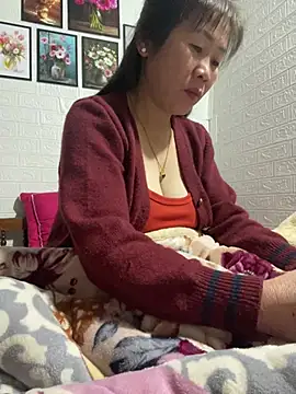 tabby-cat11 online show from 02-11-26, 10:04