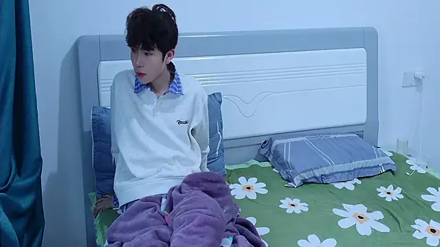 Stuffy-111 online show from 10-21-25, 02:23